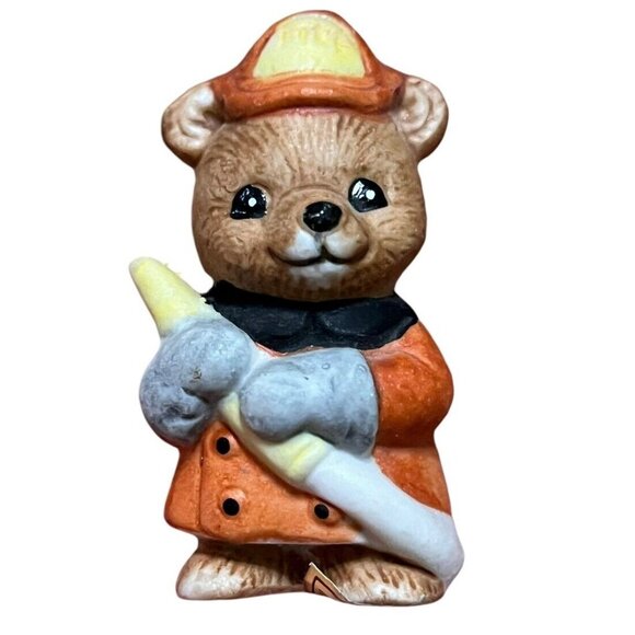 HOMCO Bear Figurine FIREMAN #8820‎ Miniature 2" Tall Art Porcelain VTG - Picture 1 of 6